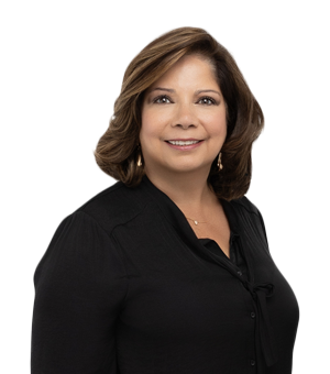 Maggie Garza bio image and link